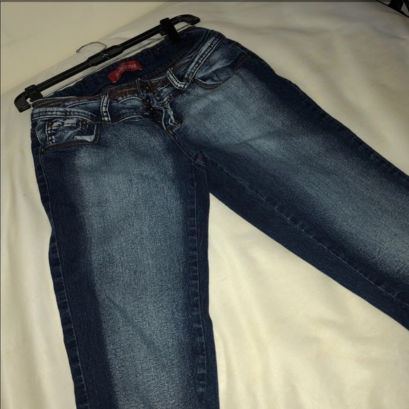 Capris - Picture 2 of 2